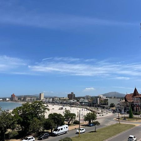 Апартаменты Edificio Flores Пириаполис Экстерьер фото